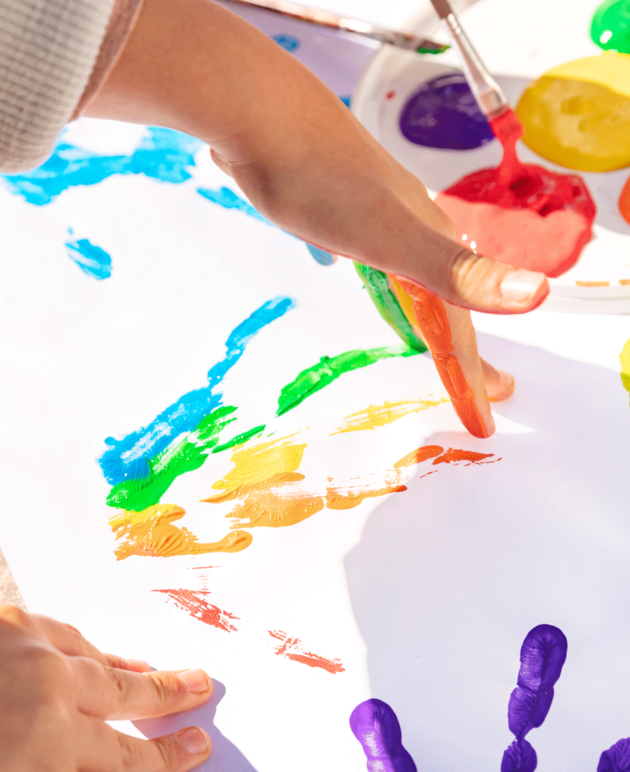 Fingermalfarben im Fleesensee Hotel mit Kinderbetreuung