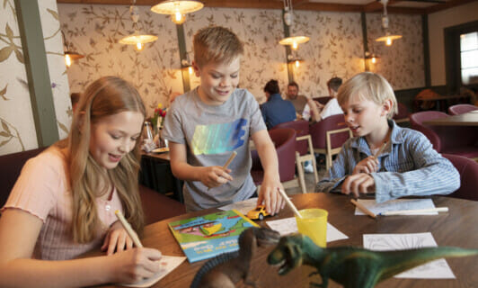 Mal- & Bastelspaß im Urlaub mit Kinderbetreuung in Mecklenburg Vorpommmern