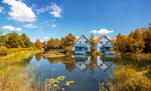 BEECH Resort Fleesensee im Herbst